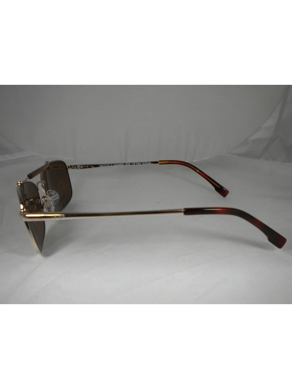 IZOD IZ765 Gold (I-26)